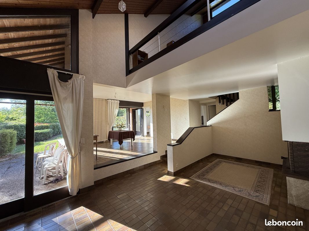 Maison 7 pièces 220 m² · à Espalion · 220 m² · 295 000 €
