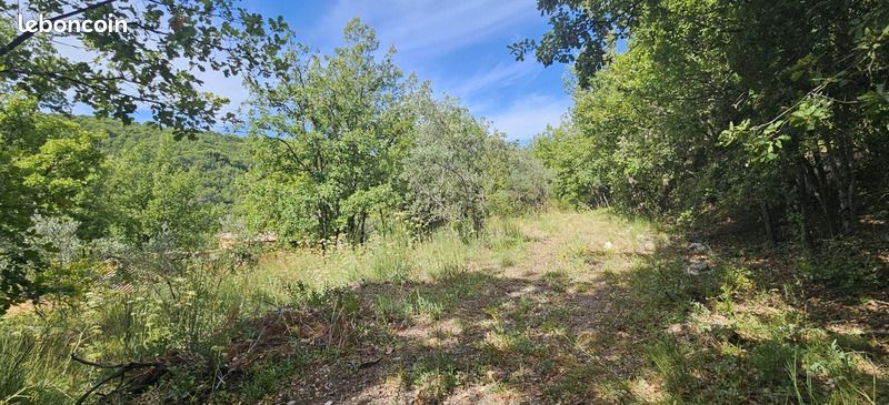 Terrain 2 800 m² Montferrat (image 5)