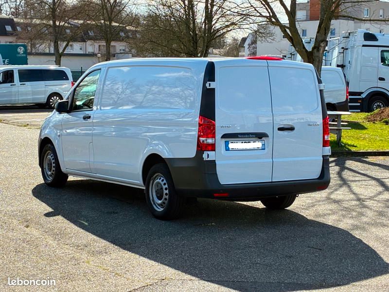 Mercedes Vito 116 CDI Fourgon Long L2 163ch BVA LED 31500HT Gar (image 4)