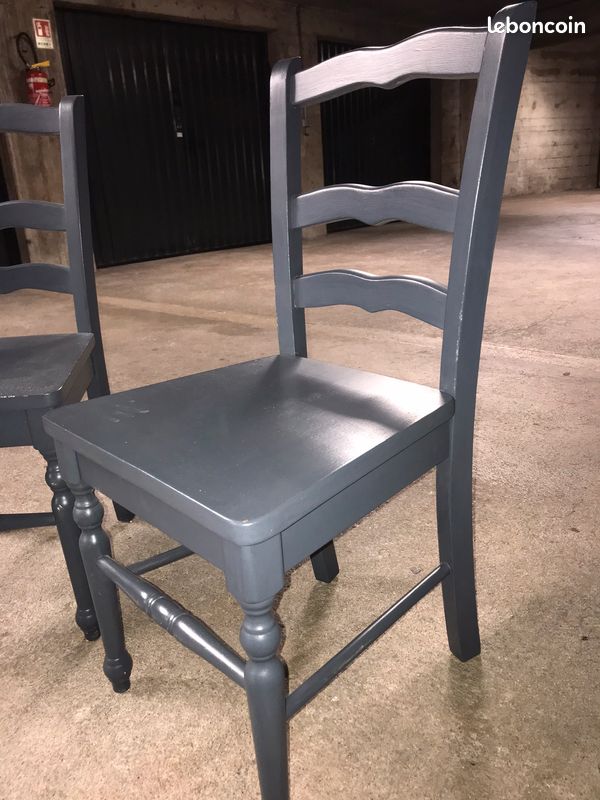 Table + 4 chaises bois massif (image 5)