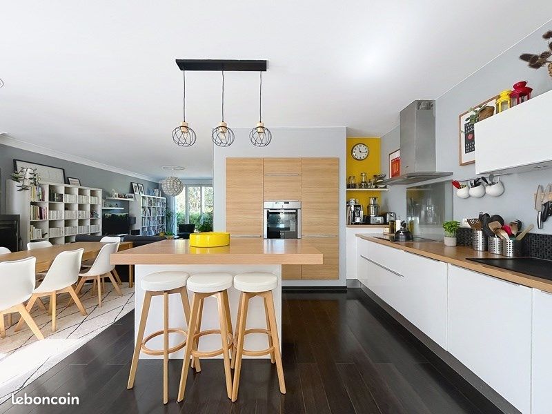 Maison 6 pièces 160 m² · à Thairé · 160 m² · 448 578 €