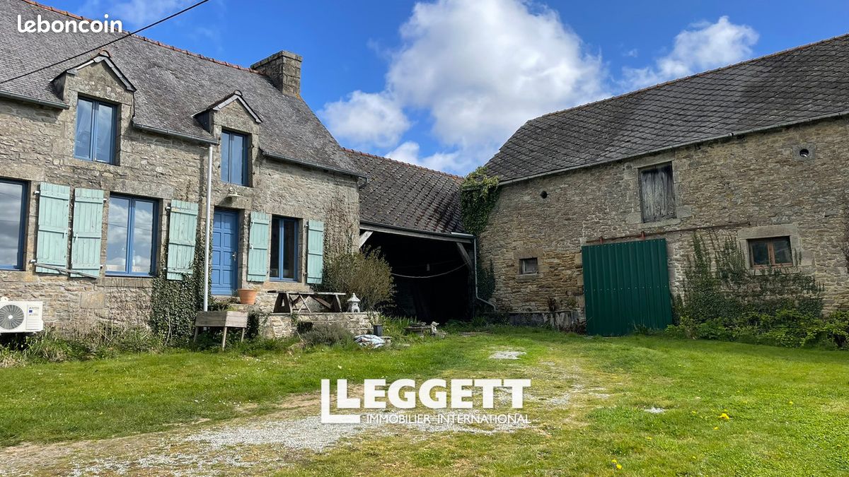 Maison 5 pièces 212 m² · à Le Mené · 212 m² · 199 800 €