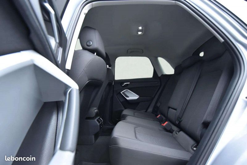 Audi Q3 35 TFSI 150 DESIGN S TRONIC 7 ATTELAGE AUTO / PACK HIVER+ / CARPLAY ANDROID AUT (image 13)