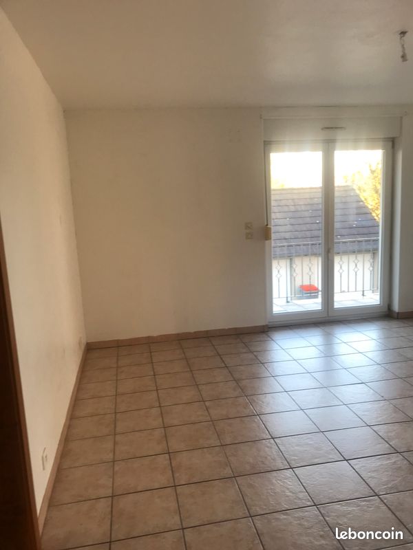 Appartement 3 pièces 70 m² · à Neufgrange · 70 m² · 716 €