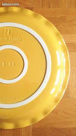 Plat à tarte rectangulaire Emile Henry en céramique jaune Provence