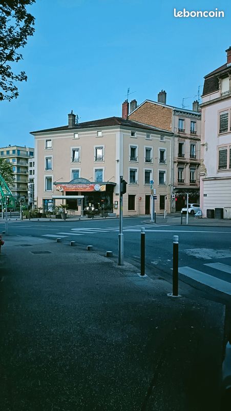 Appartement 2 pièces 47 m² · à Villefranche-sur-Saône · 47 m² · 122 000 €