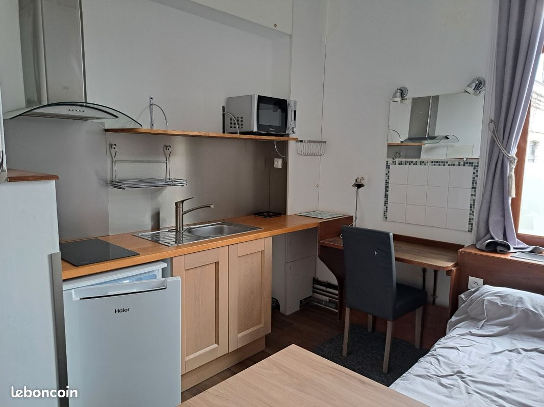 Appartement 1 pièce 12 m² · à Lille · 12 m² · 360 €/mois