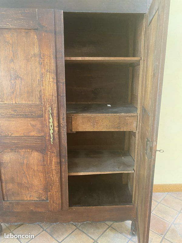 Armoire ancienne massif noyer (image 2)