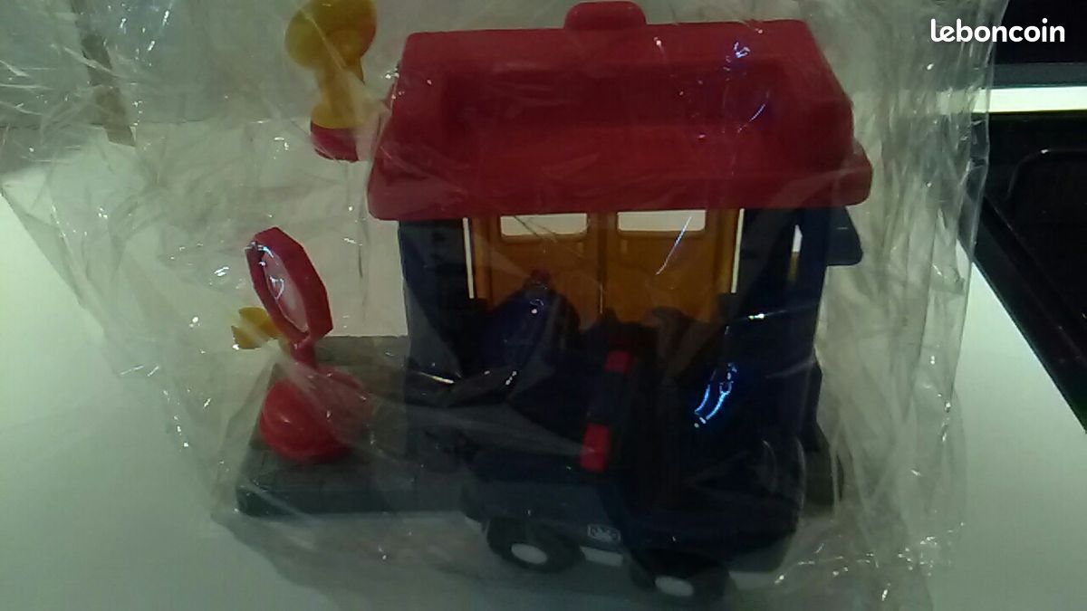Little people (image 2)