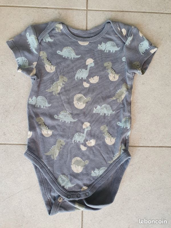 Lot vêtements 12/18 mois garçon (image 4)