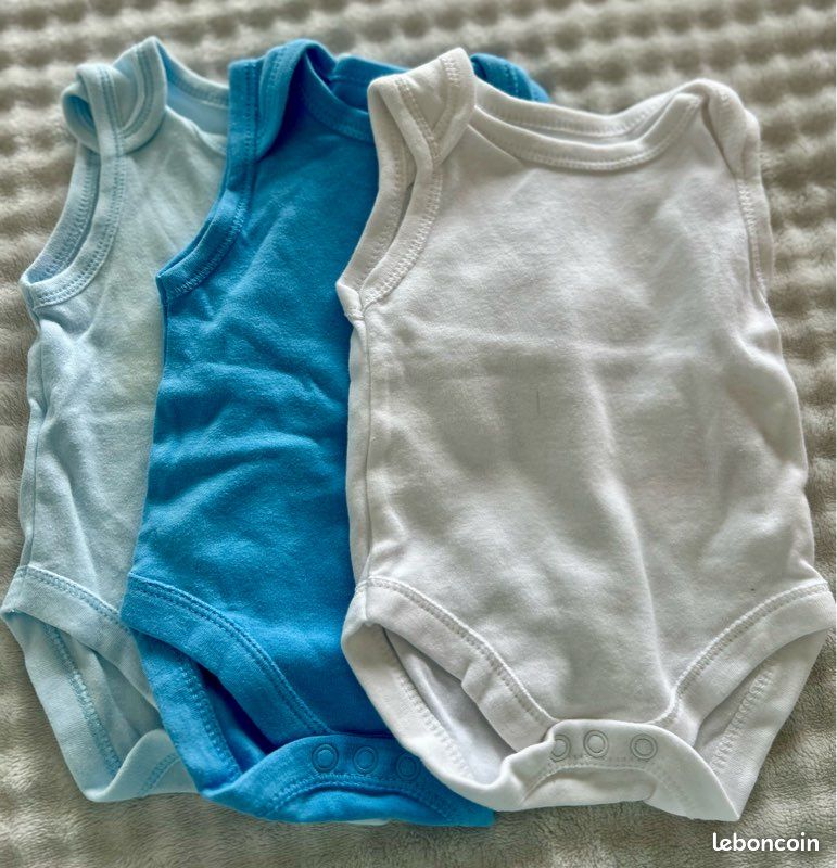 Bodys x3 + 1 offert (image 1)