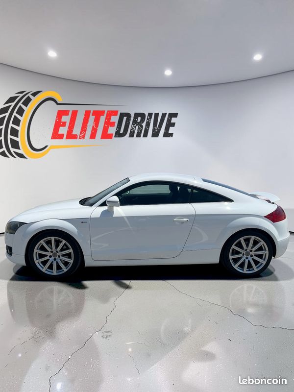 Audi TT 1.8 TFSI 160ch SLine (image 2)