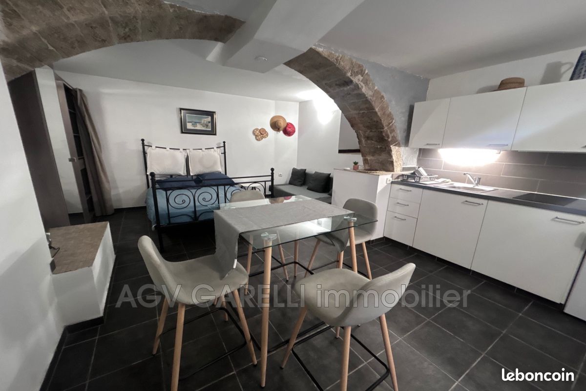 Appartement 1 pièce 26 m² · à Hyères · 26 m² · 550 €/mois