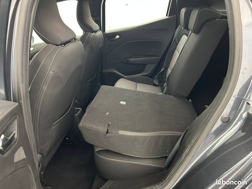 RENAULT Clio TCe 90 - 21 Limited (image 29)