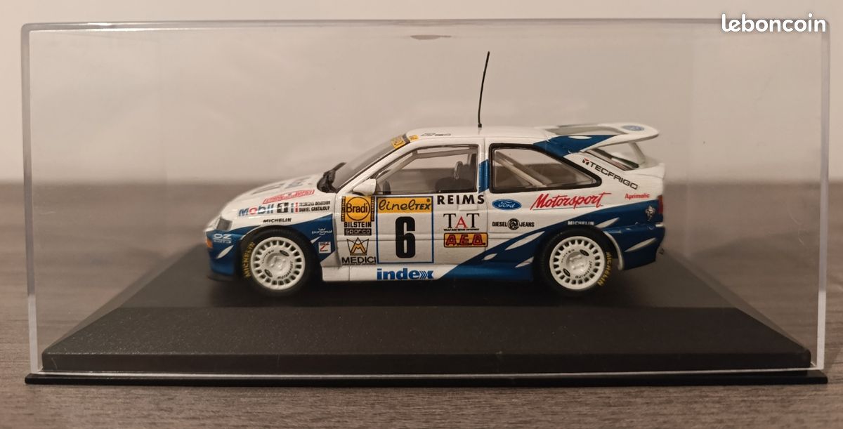 Miniature Ford Escort RS WRC - Rallye Monte-Carlo 1994 - Delecour - 1/18 Minichamps
