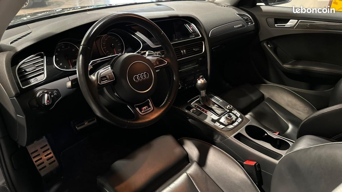 Audi RS4 Avant V8 4.2 FSI 450 Quattro (image 15)