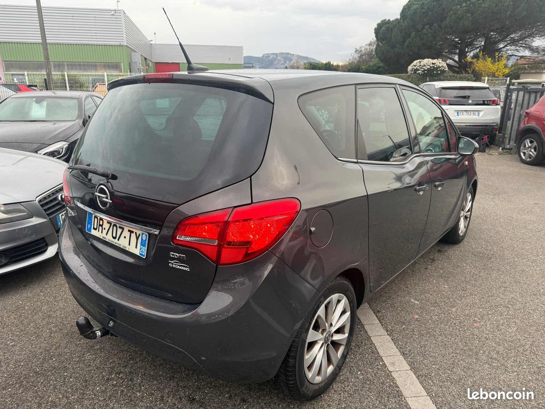 Opel meriva 1.6 cdti 110ch cosmo start/stop garantie (image 3)