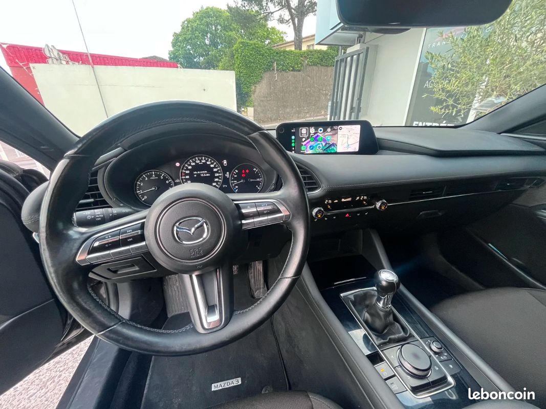 MAZDA MAZDA 3 2.0 Skyactiv-x 180ch AWD Sportline / Suivit Mazda/ Vidange Neuve / Garantie Mazda / Bien Optionné / (image 21)
