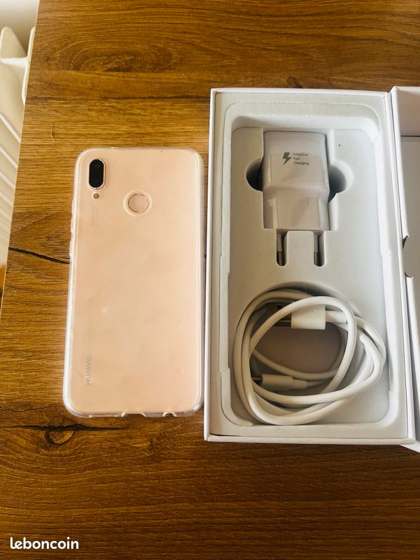 Huawei P20 Lite 64 Go - Rose - Parfait État (image 5)