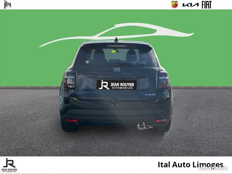 Fiat 600 1.2 Hybrid 136ch Pack Confort DCT6 (image 5)