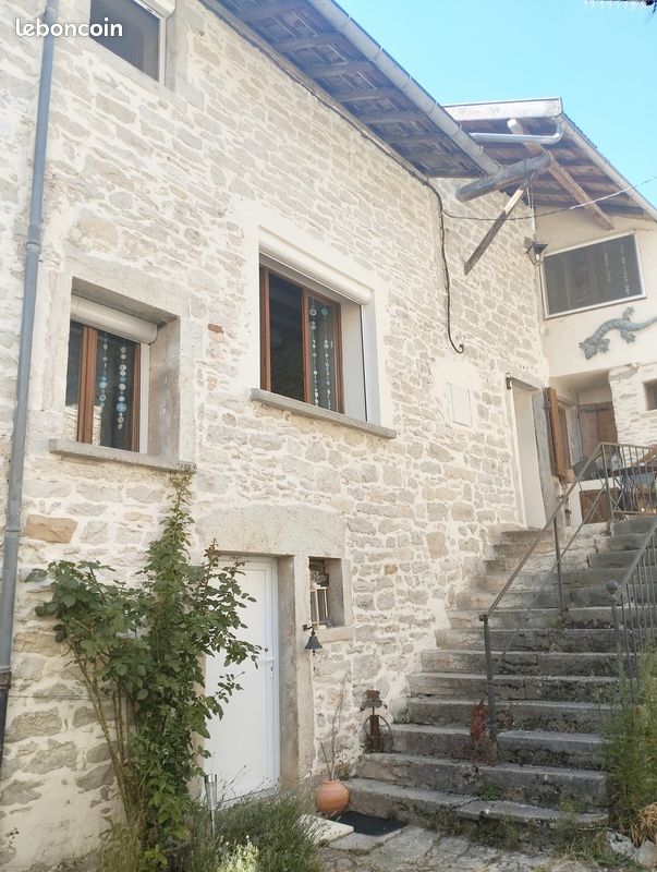Maison 5 pièces 130 m² · à Villebois · 130 m² · 235 000 €
