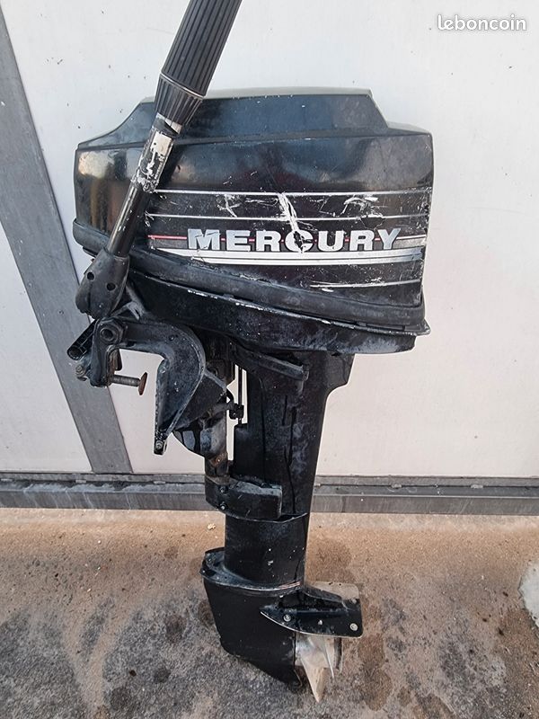 Bateau mercury 9.9 (image 2)