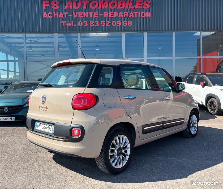 FIAT 500L 1.6 Multijet 16v 105ch S&S Lounge / Toit panoramique / Climatisation / Bluetooth / 2015 / 177 435kms (image 2)