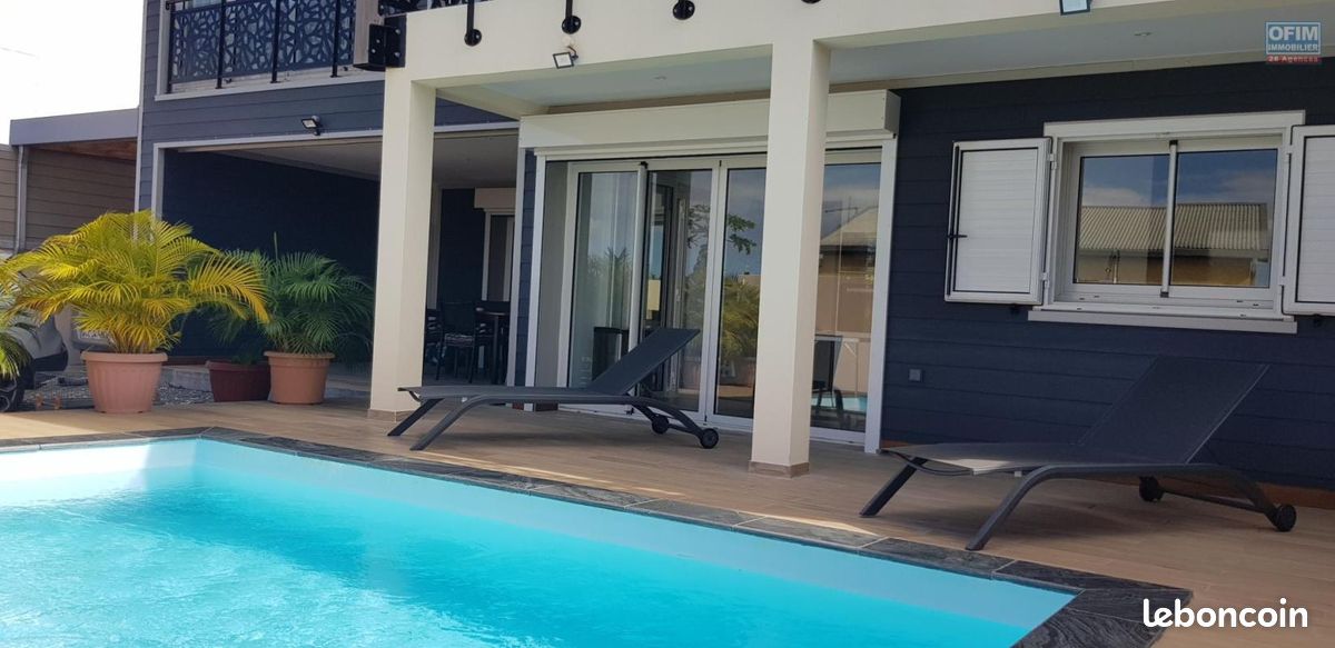 Maison 5 pièces 170 m² · à L'Étang-Salé · 170 m² · 2 481 €/mois