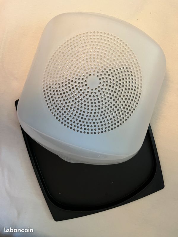 Cloche à fromage en porcelaine - Label Emmaüs