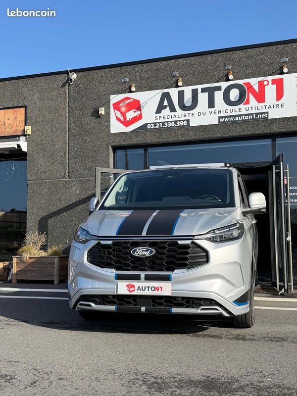 59500 HT Nouveau FORD CUSTOM HYBRIDE CABINE APPROFONDIE avec sièges modulables (image 1)