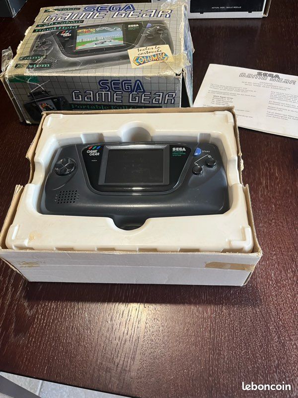 4 Sega game gear - Console avec jeux (1) - Dans la boîte d'origine