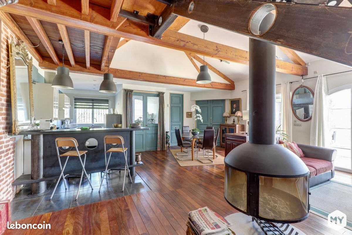 Maison 6 pièces 265 m² · à Clermont-Ferrand · 265 m² · 590 000 €