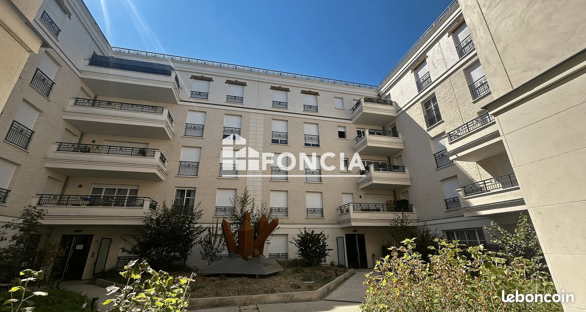 Appartement 3 pièces 72 m² · à Châtenay-Malabry · 72 m² · 1 513 €