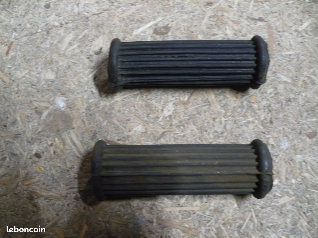 Repose-pied Avant Droit Pour MBK / Yamaha TZR / X Power 50 (1996-2002) - Pièce Occasion