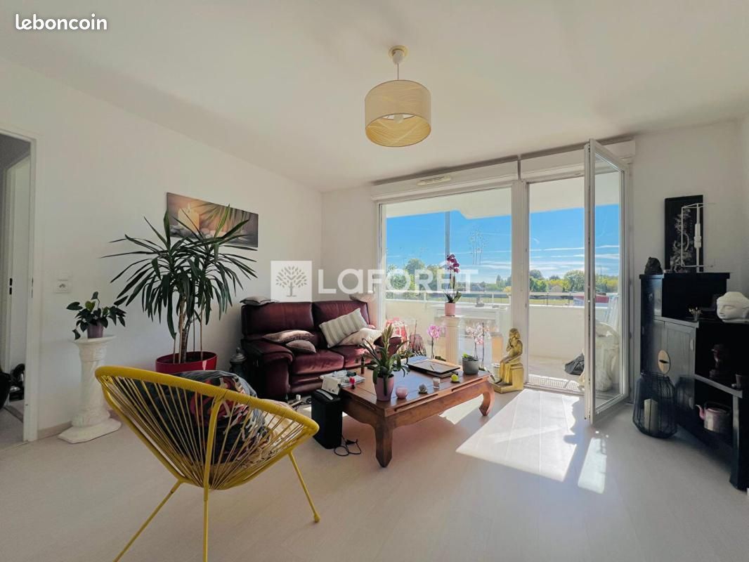 Appartement 2 pièces 42 m² · à Saint-Ouen-l'Aumône · 42 m² · 185 000 €