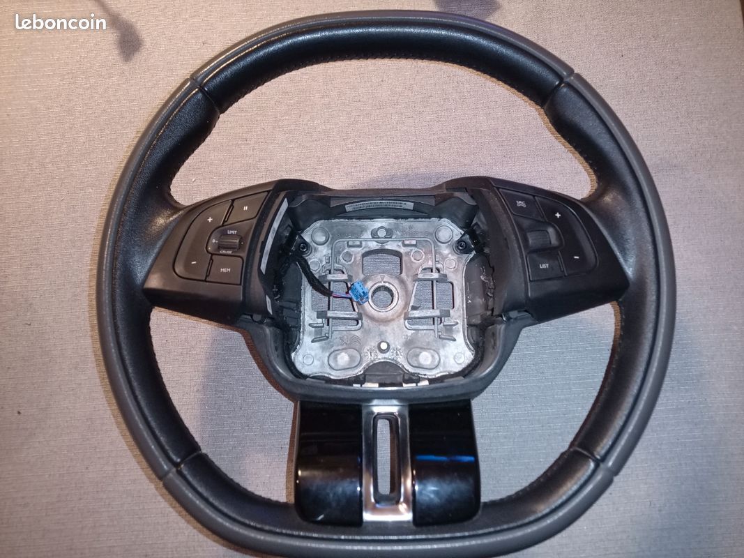 Volant C4 Cactus (image 1)