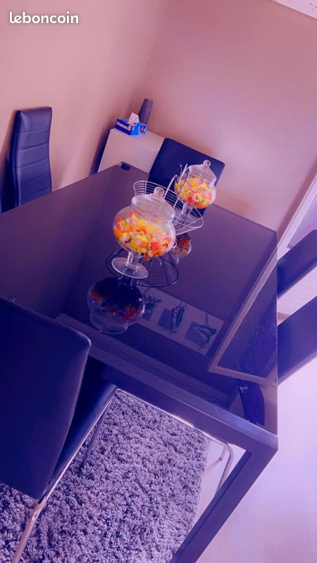Table en verre (image 3)