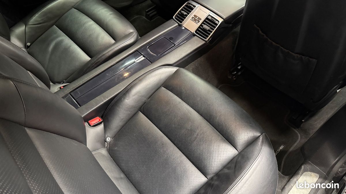 PORSCHE PANAMERA S HYBRID BVA / PACK CHRONO / TOIT OUVRANt (image 48)