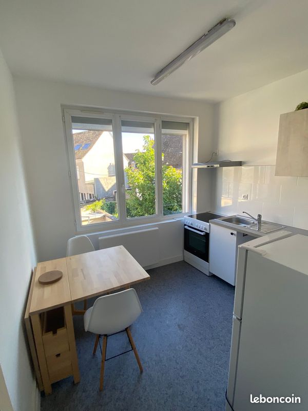 Appartement 1 pièce 26 m² · à Illiers-Combray · 26 m² · 396 €