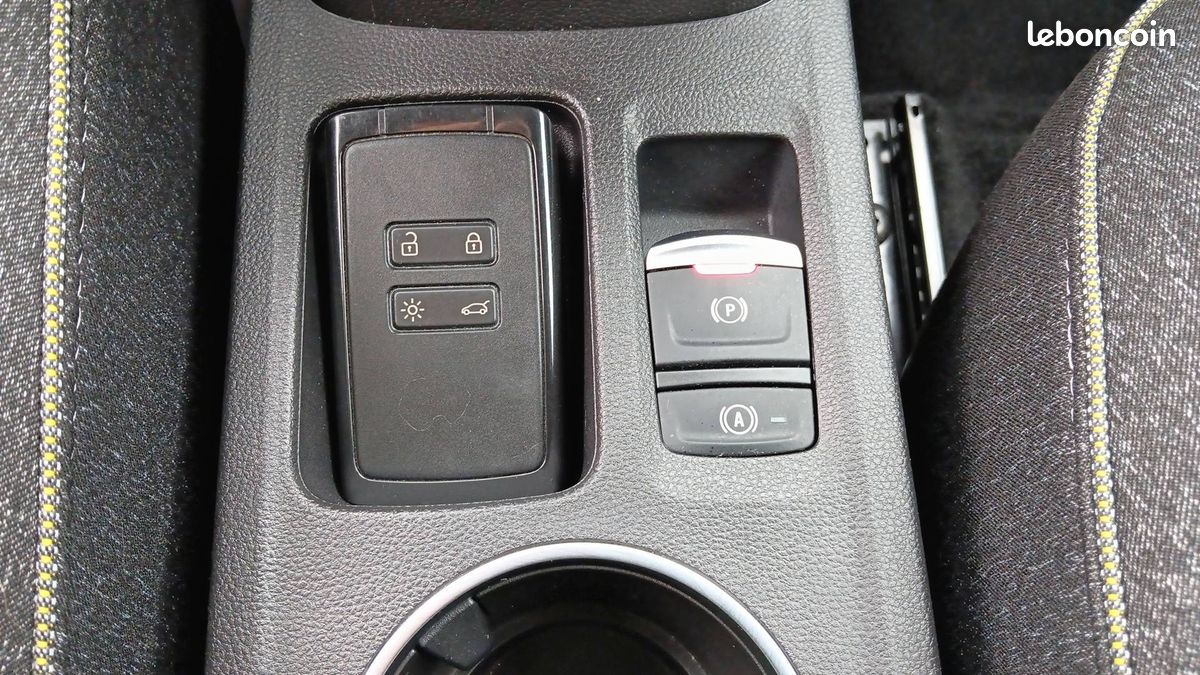 Renault captur e tech full hybrid 145 ch techno (image 28)