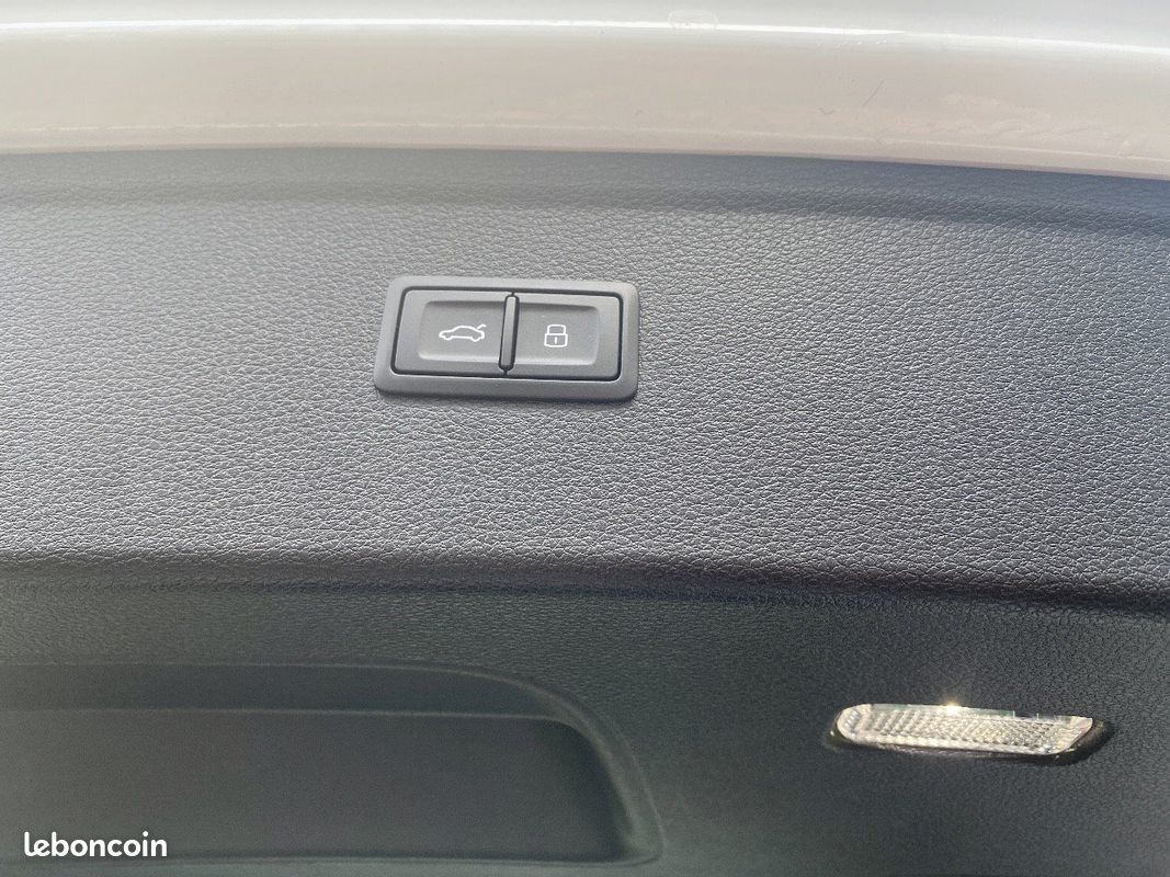 AUDI Q5 50 TFSIe 299 S tronic 7 Quattro S line (image 22)
