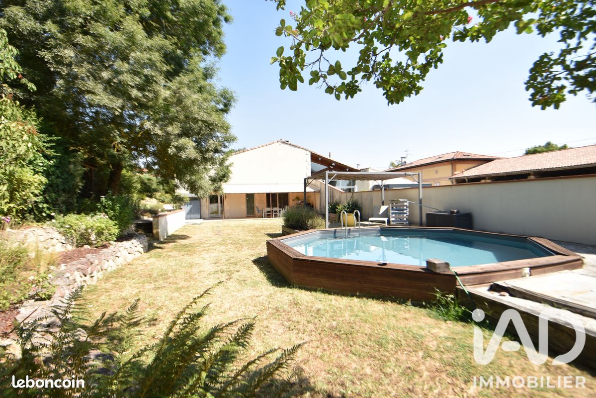 Maison 5 pièces 139 m² · à Saint-Lys · 139 m² · 385 000 €