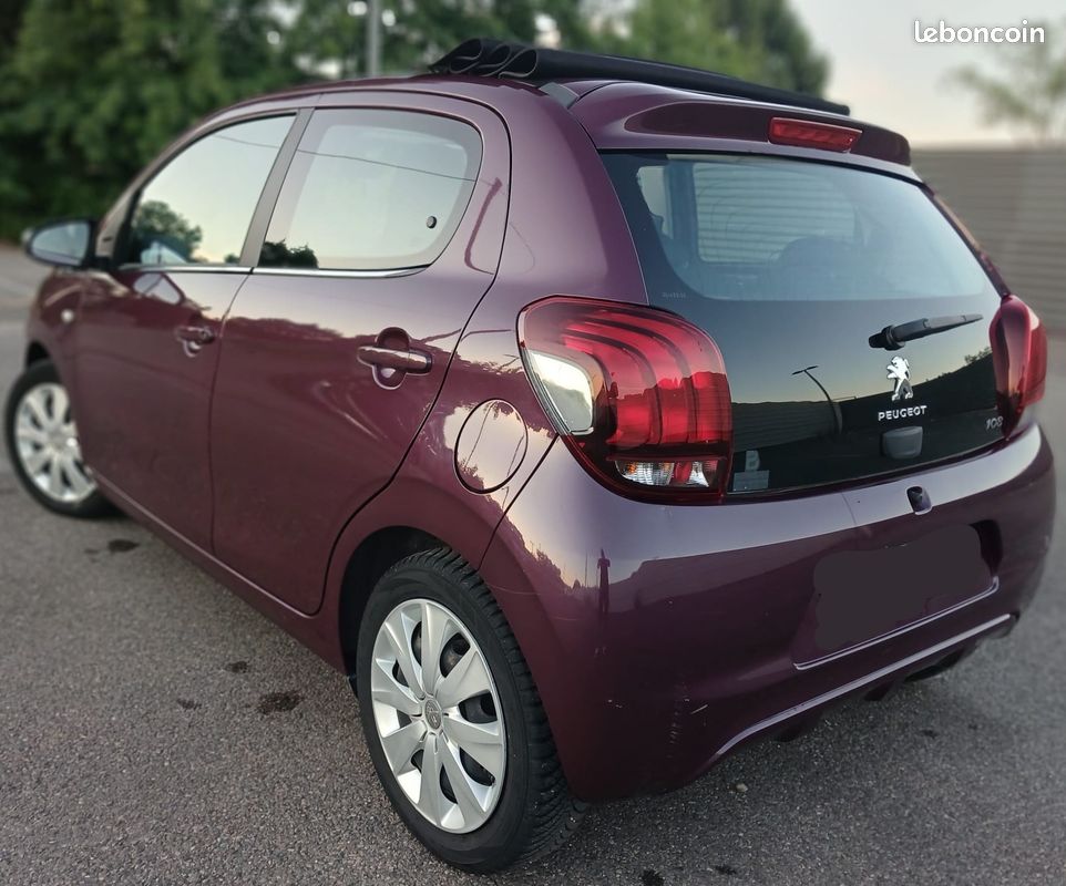 Peugeot 108 1.2 vti style 5 portes TOIT OUVRANT (image 5)