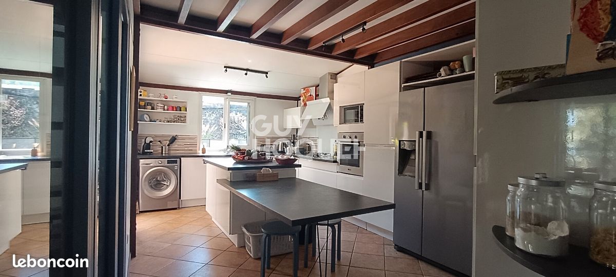 Propriété 7 pièces 149 m² (image 6)
