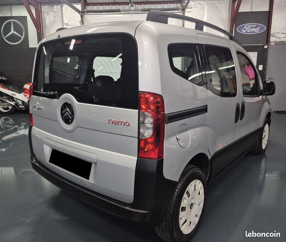 CITROEN Nemo Combispace 1.3 HDi 75cv XTR (image 10)