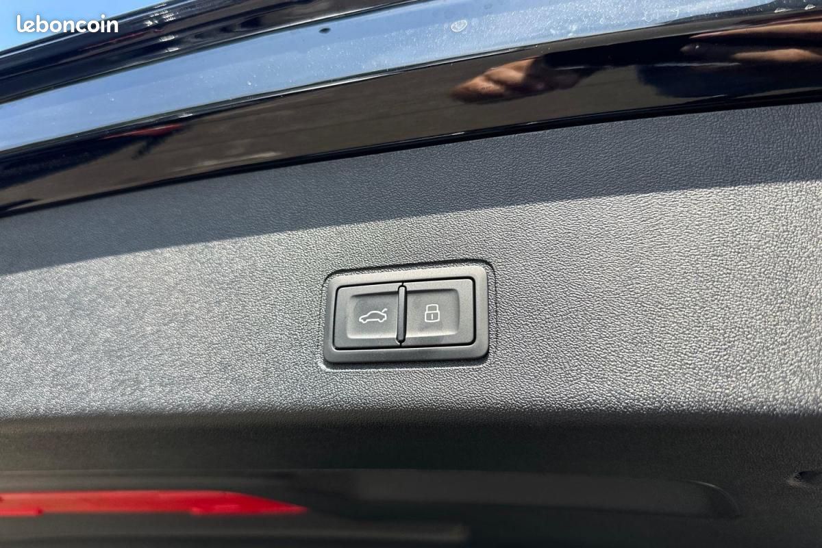 Audi Q3 E HYBRID 272 CH S tronic 6 (image 14)