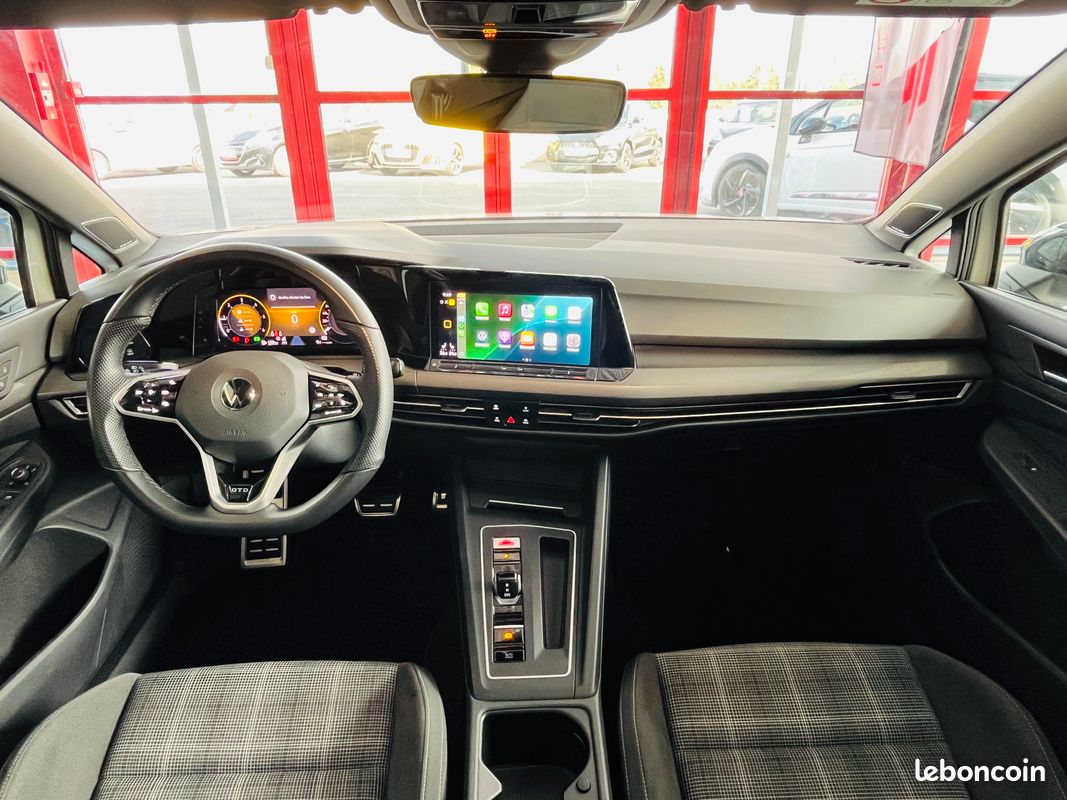 Volkswagen golf 8 gtd 2,0 tdi 200 dsg7 toit panoramique attelage gps camera dcc acc apple carplay regulateur adaptatif limiteur keyless iq drive jante 18 digital cockpit matrix led excellent etat (image 4)