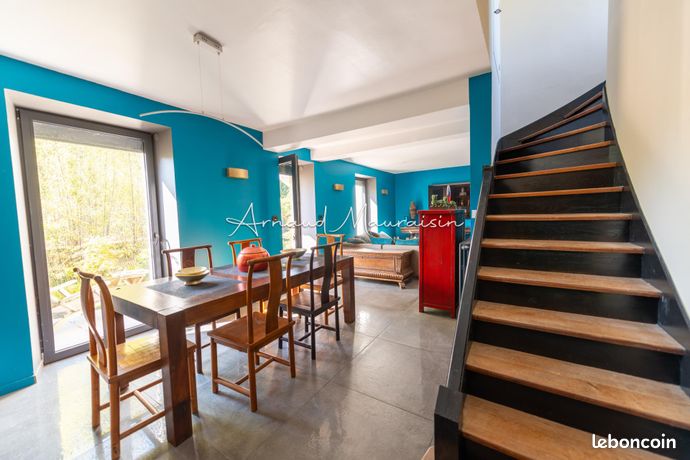 Maison 6 pièces 180 m²