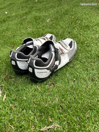 Shimano RT4 Chaussures Vélo Homme - Gris, Taille UE 41/US 7.5, Neuves Sans Boîte