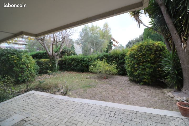 Appartement 4 pièces 90 m² · à Marseille · 90 m² · 1 455 €/mois